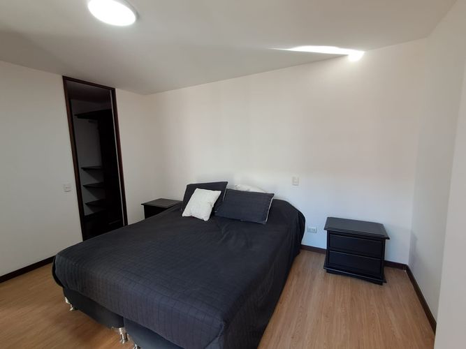 Apartamento de 2 alcobas en arriendo en Loma Del Esmeraldal, Envigado, 76 m² · foto 13 de 20