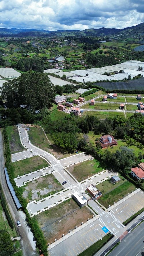 Lote en venta en El Carmen De Viboral, El Carmen de Viboral, 176 m² · foto 2 de 8