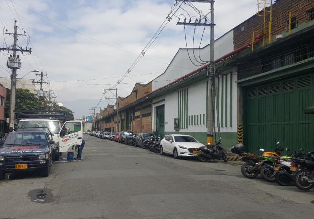Warehouse for sale in Guayabal, Medellín 2