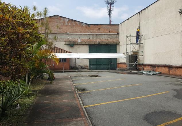 Warehouse for sale in Guayabal, Medellín 4