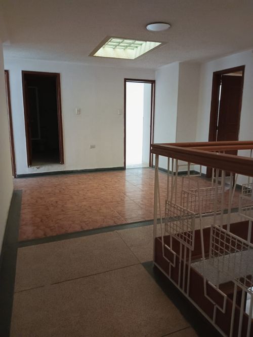 Casa de 5 alcobas en arriendo en San Luis, Soacha, 367 m² · foto 2 de 24