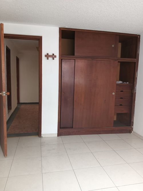 Casa de 5 alcobas en arriendo en San Luis, Soacha, 367 m² · foto 5 de 24