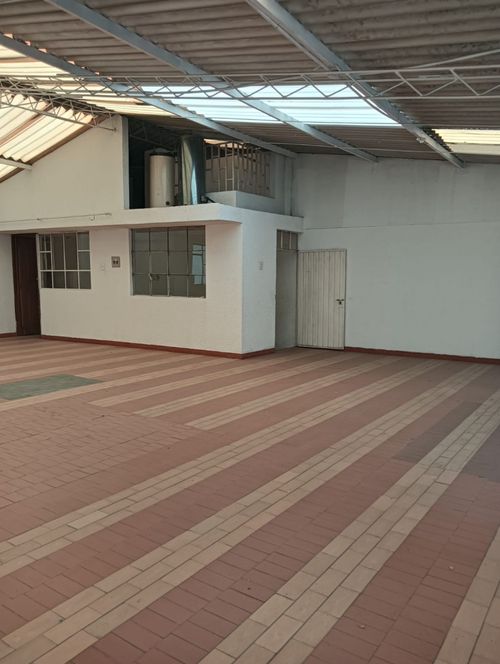 Casa de 5 alcobas en arriendo en San Luis, Soacha, 367 m² · foto 10 de 24
