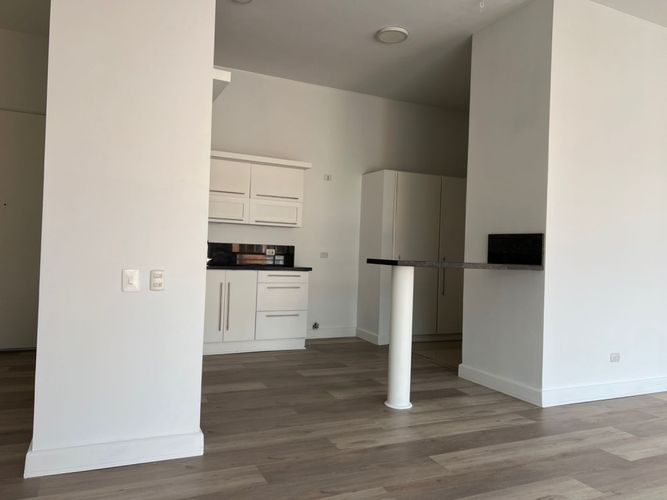 Apartamento de 2 alcobas en venta en Chico Norte, Bogotá, 143 m² · foto 16 de 21