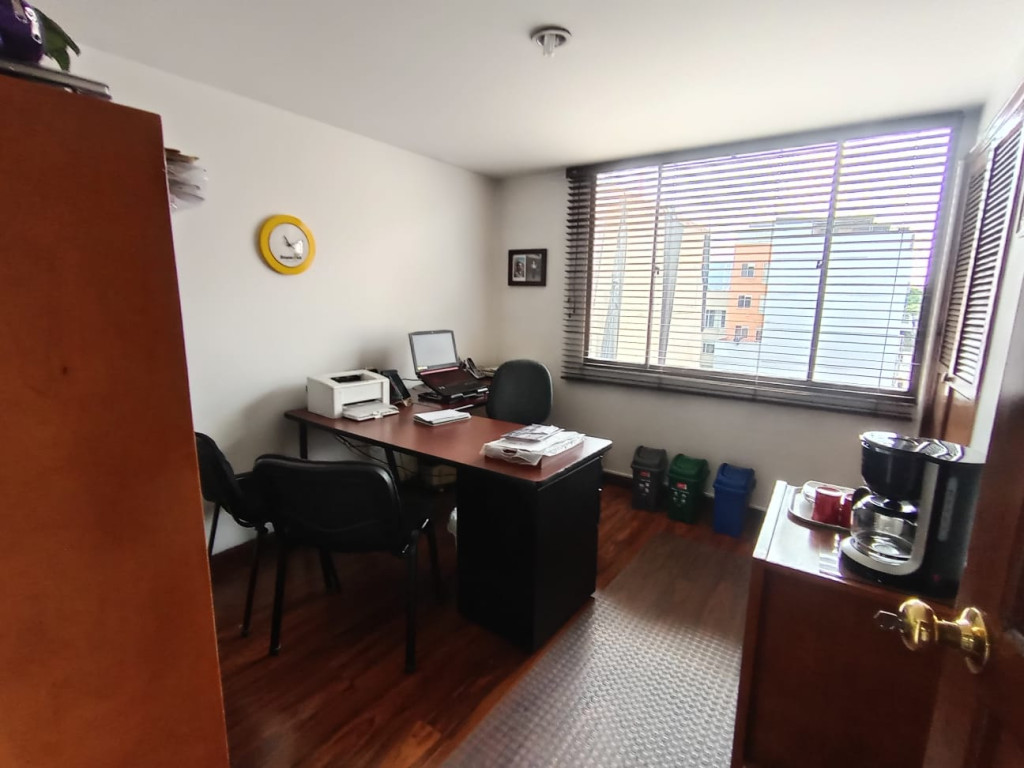 Apartamento en venta en El Batán, Bogotá · foto 8 de 24