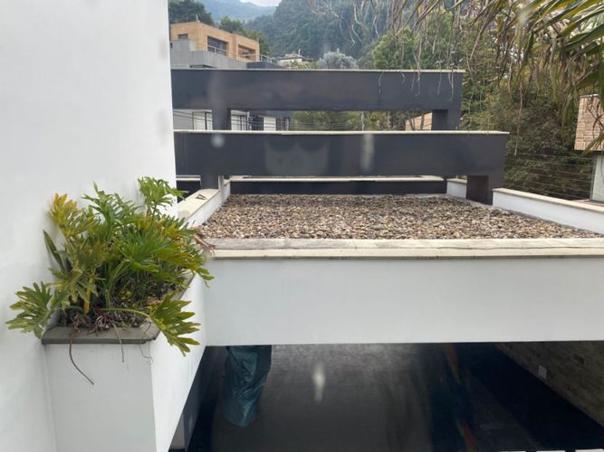 Casa de 4 alcobas en venta en El Refugio, Bogotá, 830 m² · foto 22 de 24