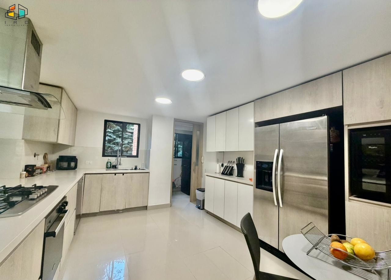 Apartamento en arriendo en El Poblado, Medellín · foto 11 de 24
