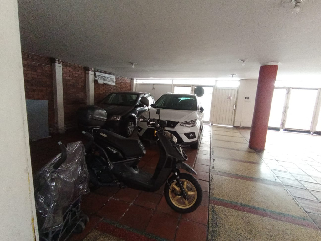 Apartamento en venta en Antiguo Country, Bogotá · foto 21 de 21