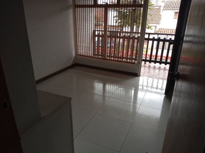 Casa de 5 alcobas en venta en Pontevedra, Bogotá, 243 m² · foto 19 de 24