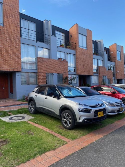 Casa de 3 alcobas en venta en Casa Blanca, Bogotá, 169 m² · foto 17 de 22