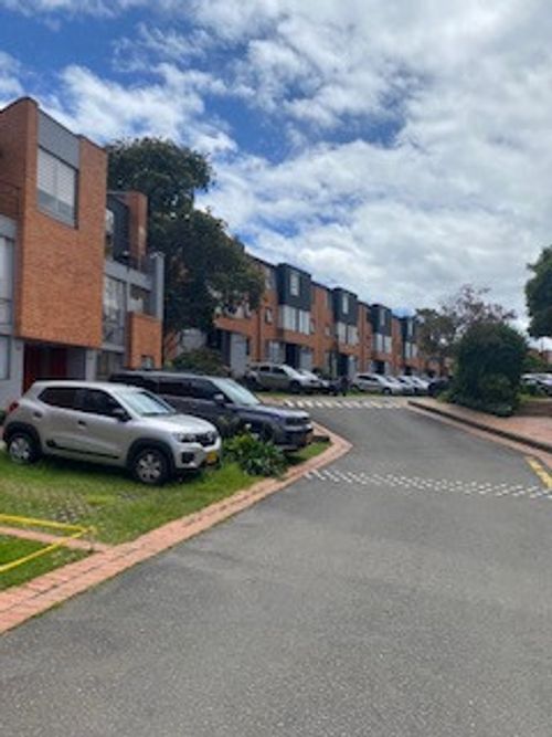 Casa de 3 alcobas en venta en Casa Blanca, Bogotá, 169 m² · foto 17 de 23