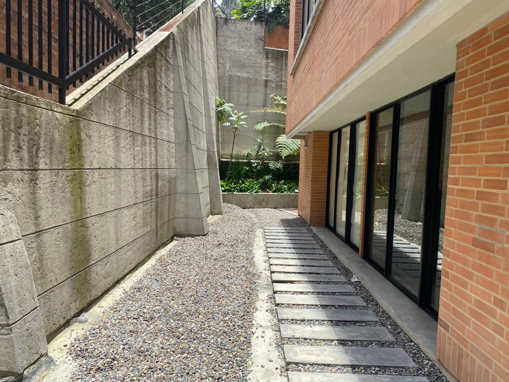 Apartamento en venta en El Refugio, Bogotá · foto 18 de 19
