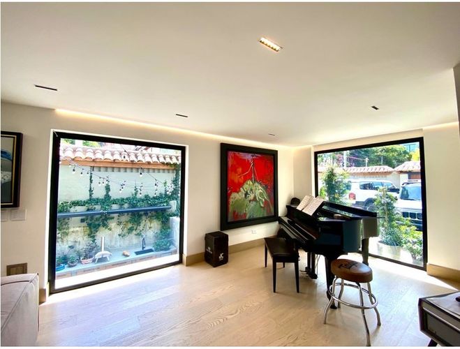 Casa de 3 alcobas en venta en Santa Barbara Alta, Bogotá, 1985 m² · foto 4 de 21