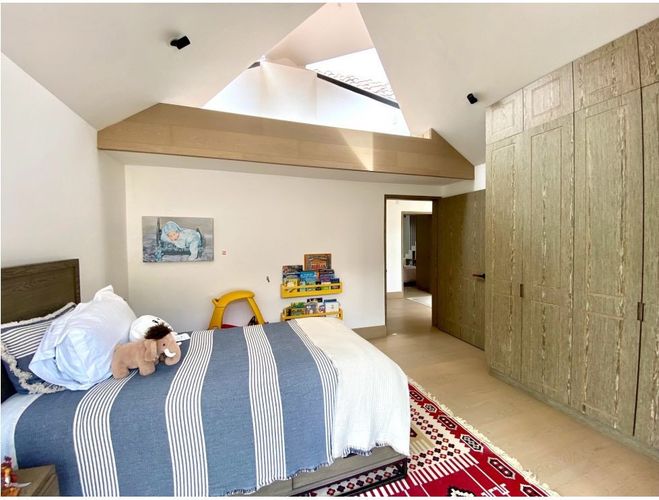 Casa de 3 alcobas en venta en Santa Barbara Alta, Bogotá, 1985 m² · foto 9 de 21