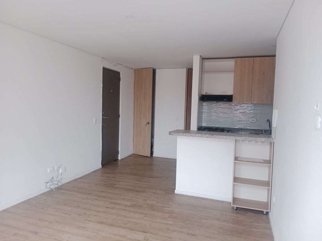 Apartamento en venta en Fontibon, Bogotá · foto 2 de 16