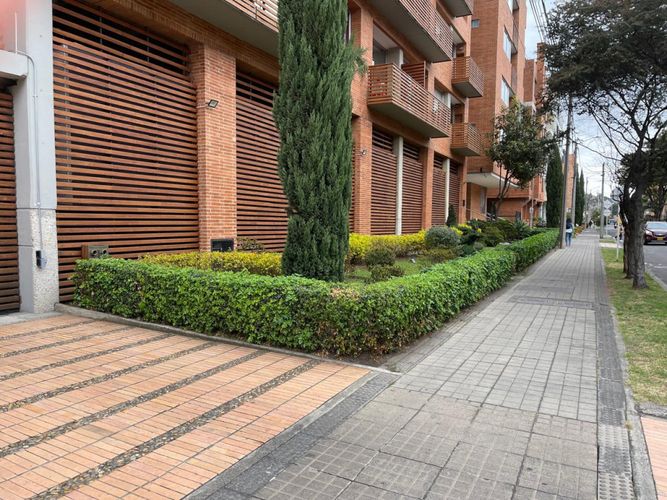 Apartamento de 3 alcobas en venta en Santa Barbara, Bogotá, 162 m² · foto 10 de 19