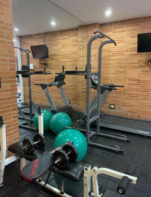 Apartamento de 3 alcobas en venta en Santa Barbara, Bogotá, 162 m² · foto 13 de 19