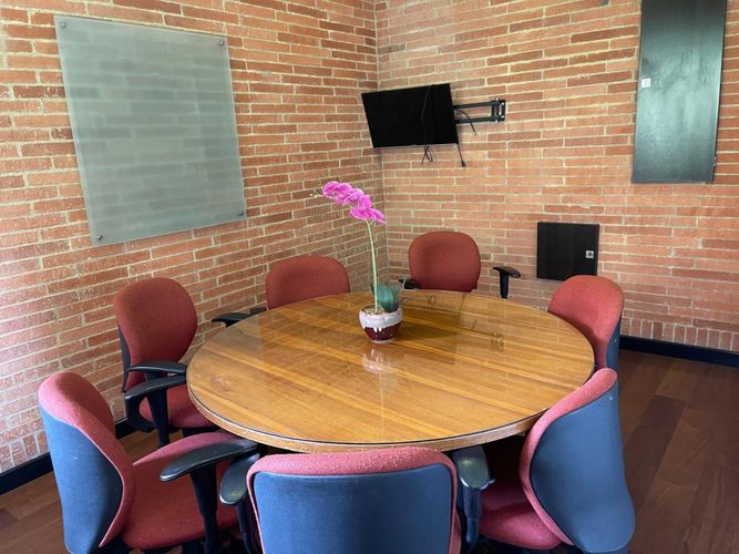Apartamento de 3 alcobas en venta en Santa Barbara, Bogotá, 162 m² · foto 18 de 19