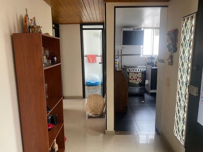 Apartamento de 2 alcobas en venta en El Recuerdo, Bogotá, 65 m² · foto 10 de 15