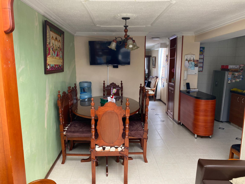 Casa en venta en Portales Del Monte, Bogotá · foto 4 de 24