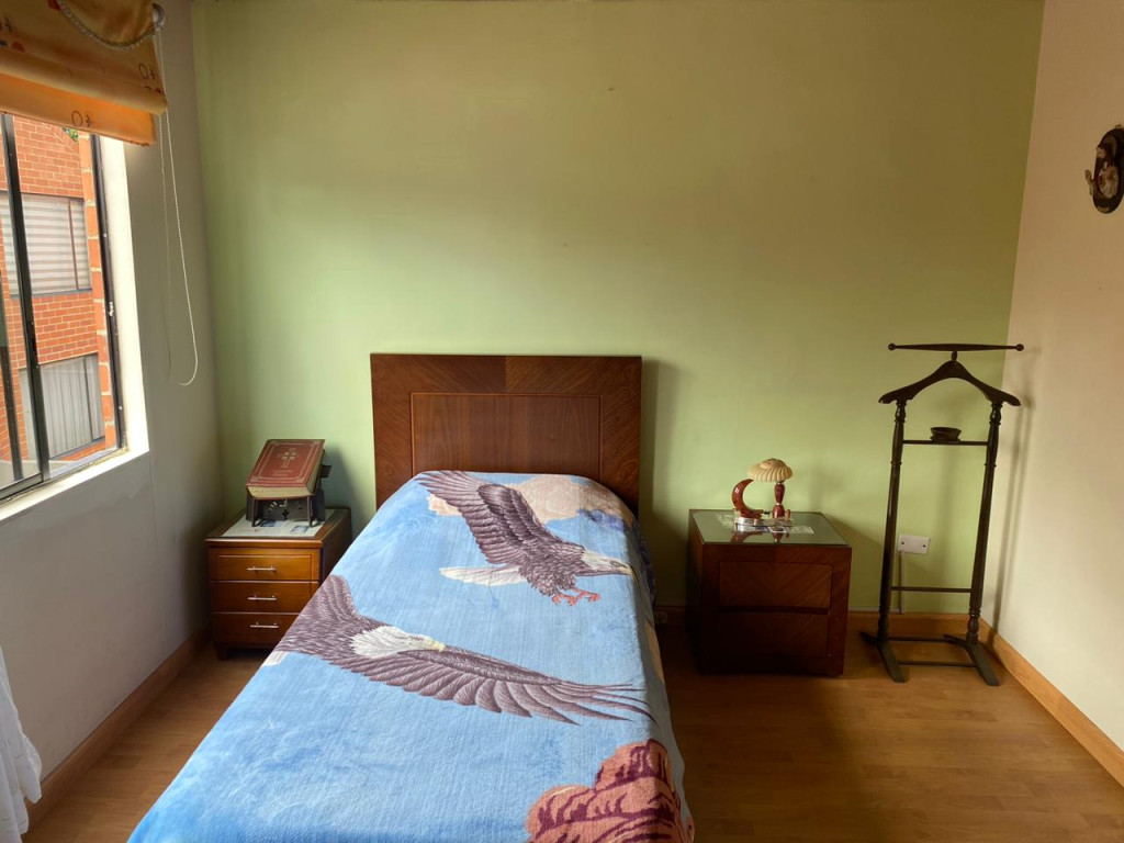 Casa en venta en Portales Del Monte, Bogotá · foto 8 de 24
