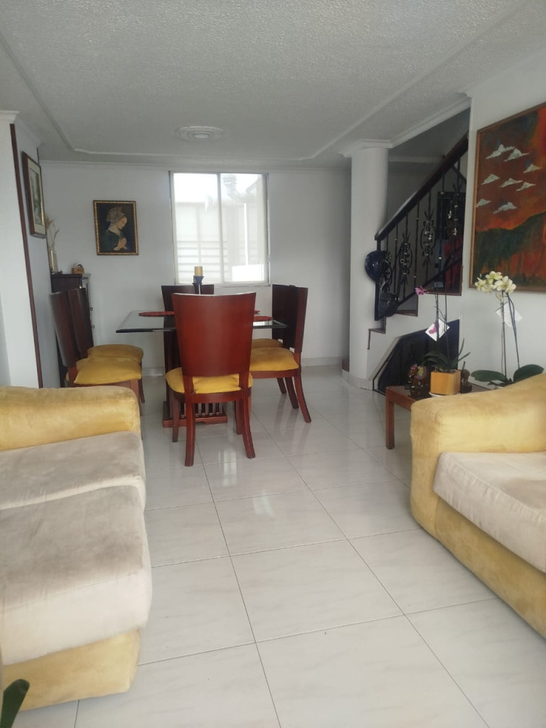 Apartamento en venta en Cedritos, Bogotá · foto 3 de 14