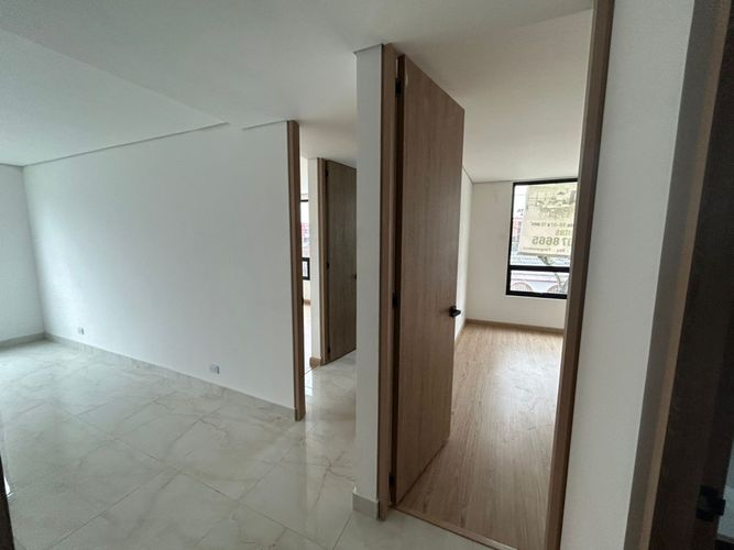 Apartaestudio en venta en Modelia, Bogotá, 70 m² · foto 7 de 12