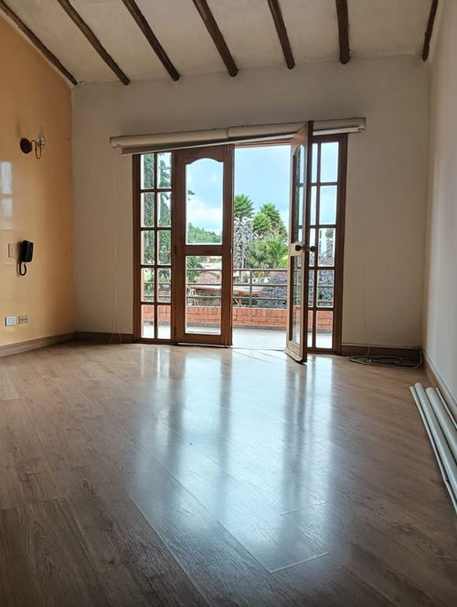 Casa de 4 alcobas en venta en San Jose De Bavaria, Bogotá, 400 m² · foto 7 de 24