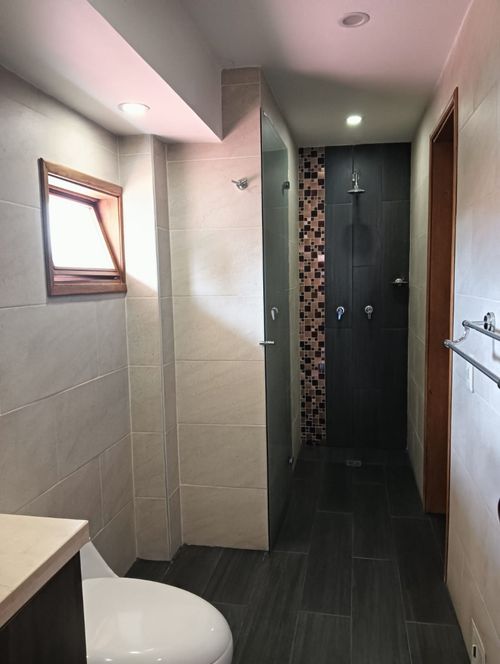 Casa de 4 alcobas en venta en San Jose De Bavaria, Bogotá, 400 m² · foto 18 de 24