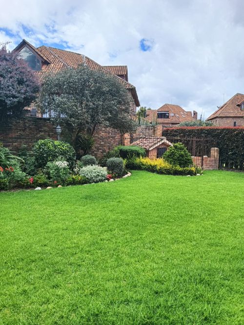 Casa de 4 alcobas en venta en San Jose De Bavaria, Bogotá, 400 m² · foto 24 de 24