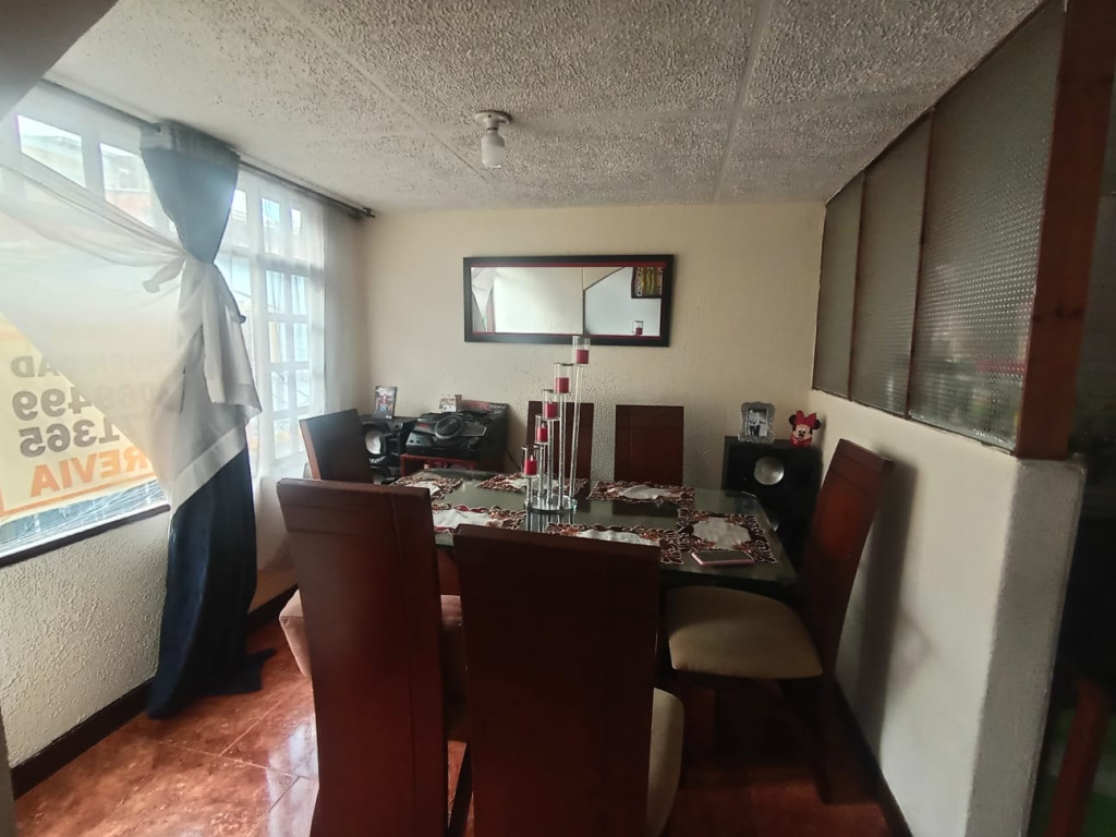 Casa en venta en Alta Blanca, Bogotá · foto 2 de 24