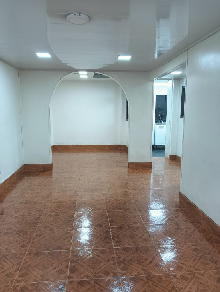 Casa en venta en Fontibon, Bogotá · foto 2 de 24