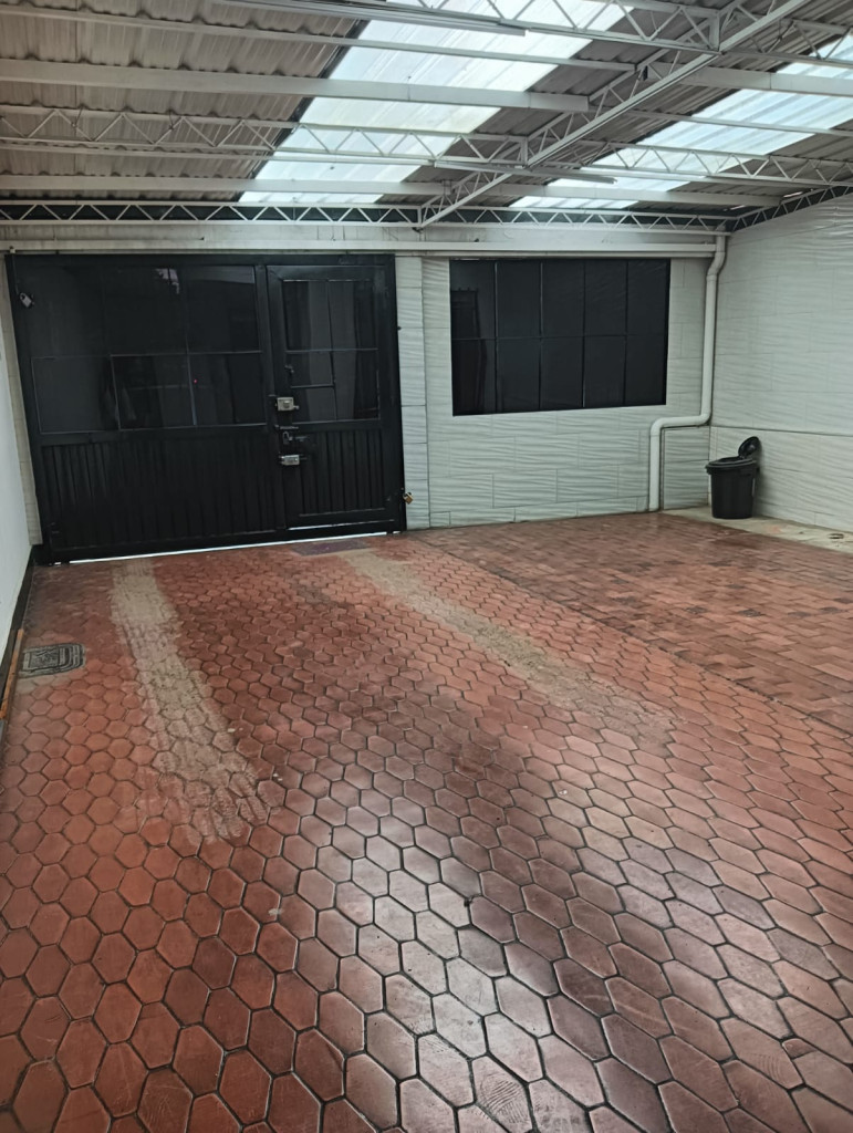 Casa en venta en Fontibon, Bogotá · foto 21 de 24