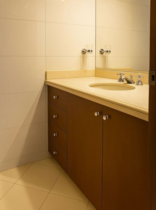 Casa de 6 alcobas en venta en Alhambra, Bogotá, 347 m² · foto 9 de 18