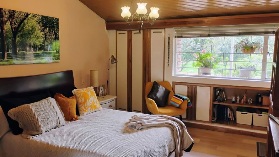Casa de 4 alcobas en venta en Nueva Autopista, Bogotá, 231 m² · foto 12 de 24