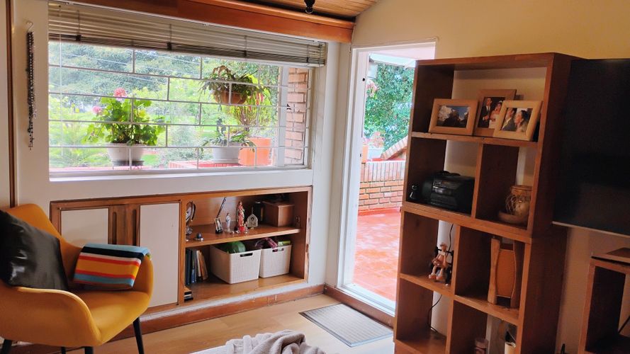 Casa de 4 alcobas en venta en Nueva Autopista, Bogotá, 231 m² · foto 14 de 24