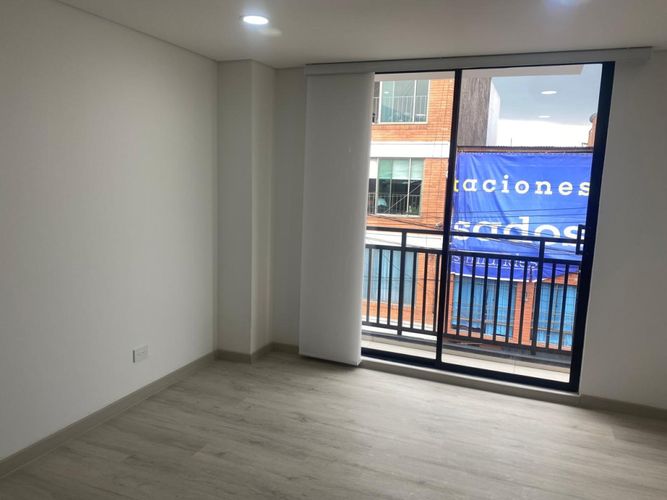Apartamento de 2 alcobas en venta en Rionegro, Bogotá, 52 m² · foto 2 de 18