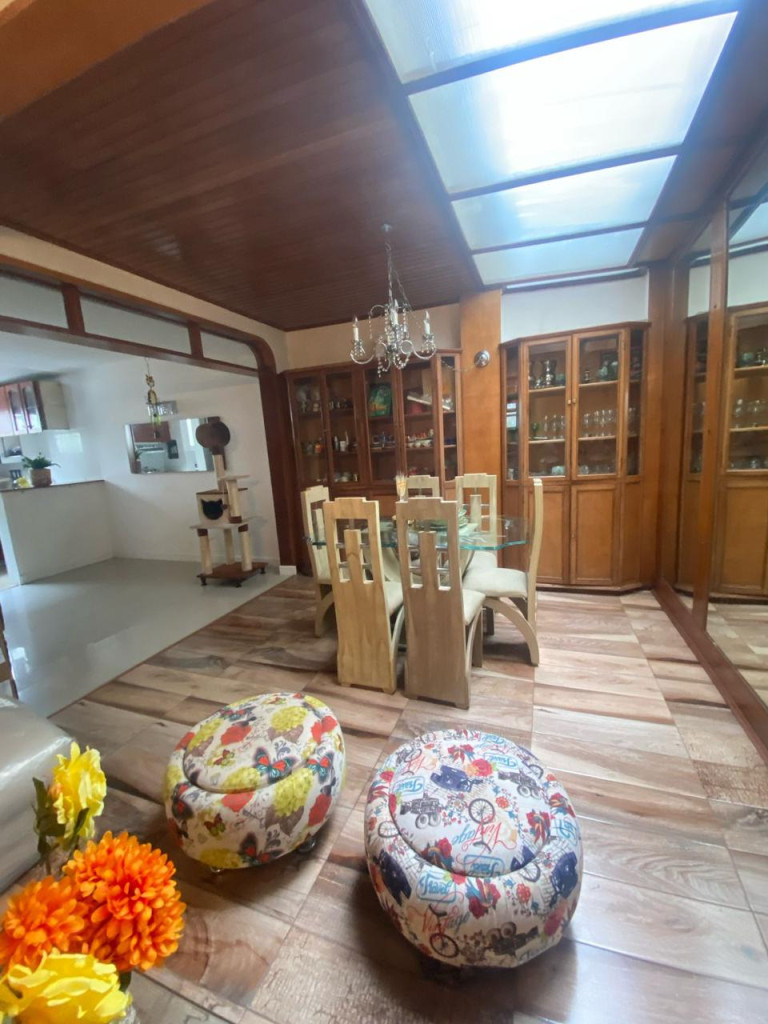 Casa en venta en Colina Campestre, Bogotá · foto 8 de 24