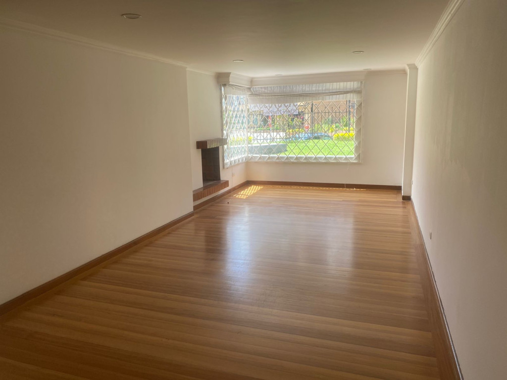 Apartamento en venta en Cedritos, Bogotá · foto 3 de 24