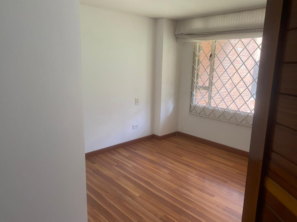Apartamento en venta en Cedritos, Bogotá · foto 12 de 24