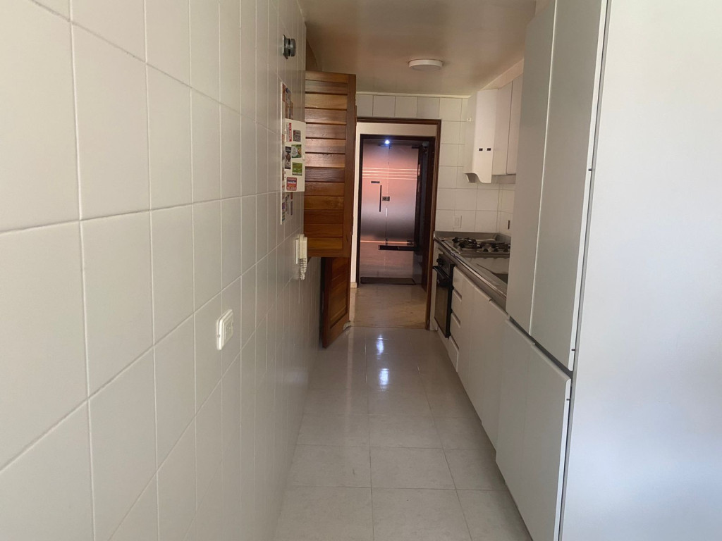 Apartamento en venta en Cedritos, Bogotá · foto 15 de 24
