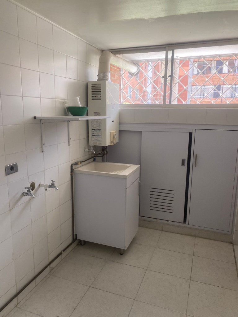 Apartamento en venta en Cedritos, Bogotá · foto 22 de 24