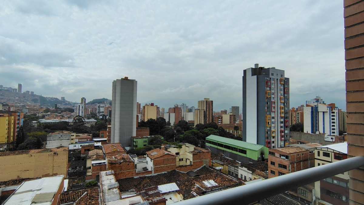 Apartamento en venta en Boston, Medellín · foto 6 de 13