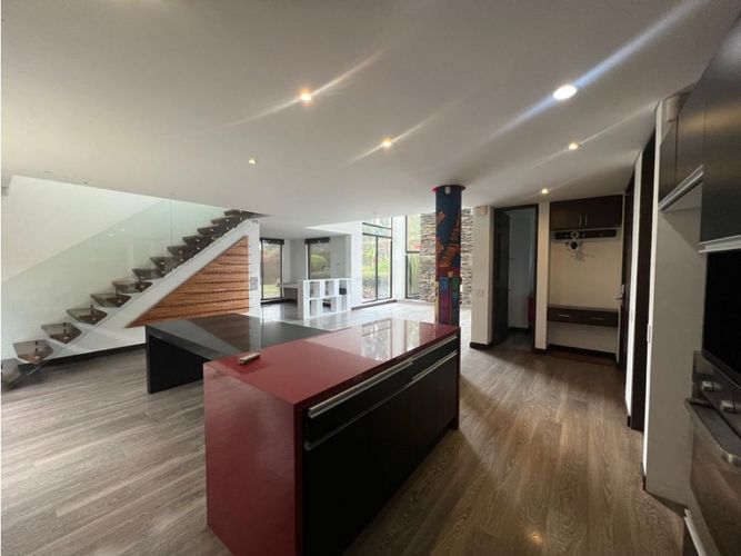 Casa de 3 alcobas en venta en Centro, Sopó, 335 m² · foto 7 de 18