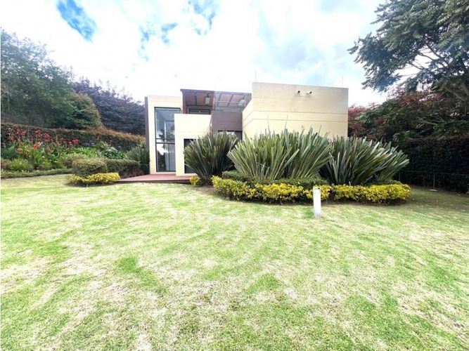 Casa de 3 alcobas en venta en Centro, Sopó, 335 m² · foto 18 de 18