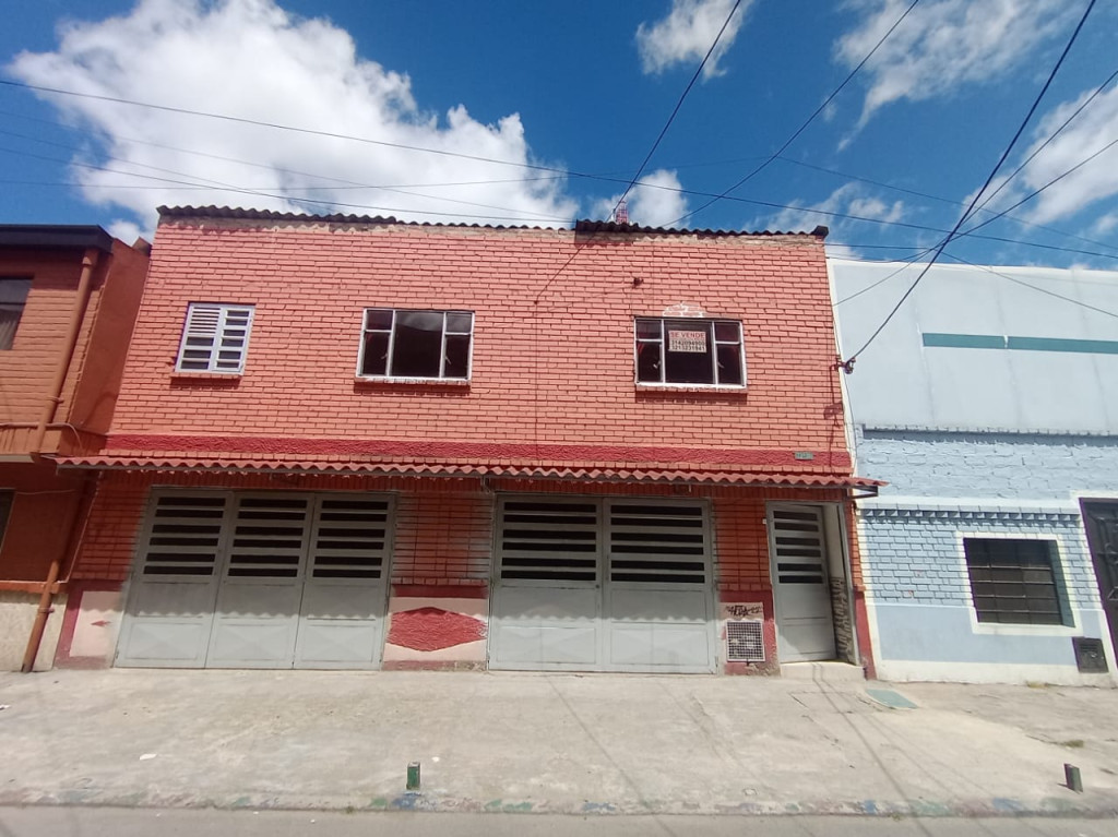 Casa en venta en Fontibon, Bogotá · foto 2 de 21
