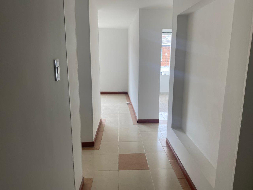 Casa en venta en Alamos, Bogotá · foto 7 de 18