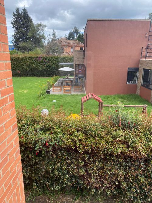 Casa de 4 alcobas en venta en Ub Los Geranios, Chía, 280 m² · foto 4 de 21