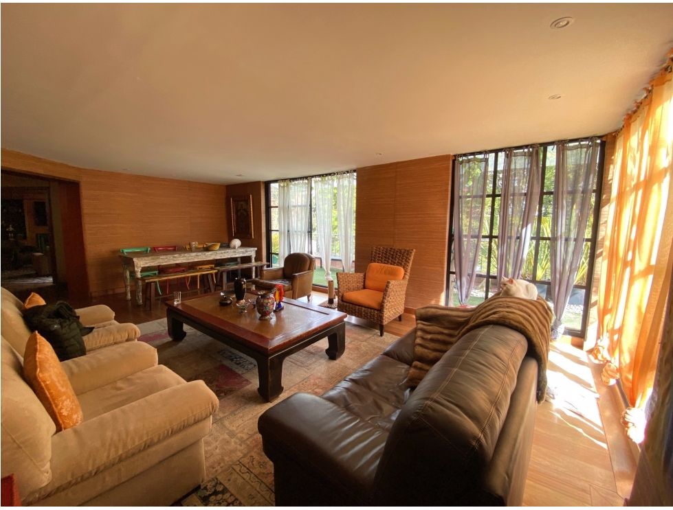 Apartamento en venta en Chico, Bogotá · foto 2 de 19