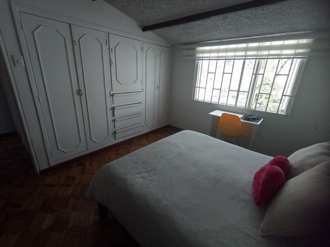 Casa de 4 alcobas en venta en Santa Ana, Bogotá, 250 m² · foto 7 de 15